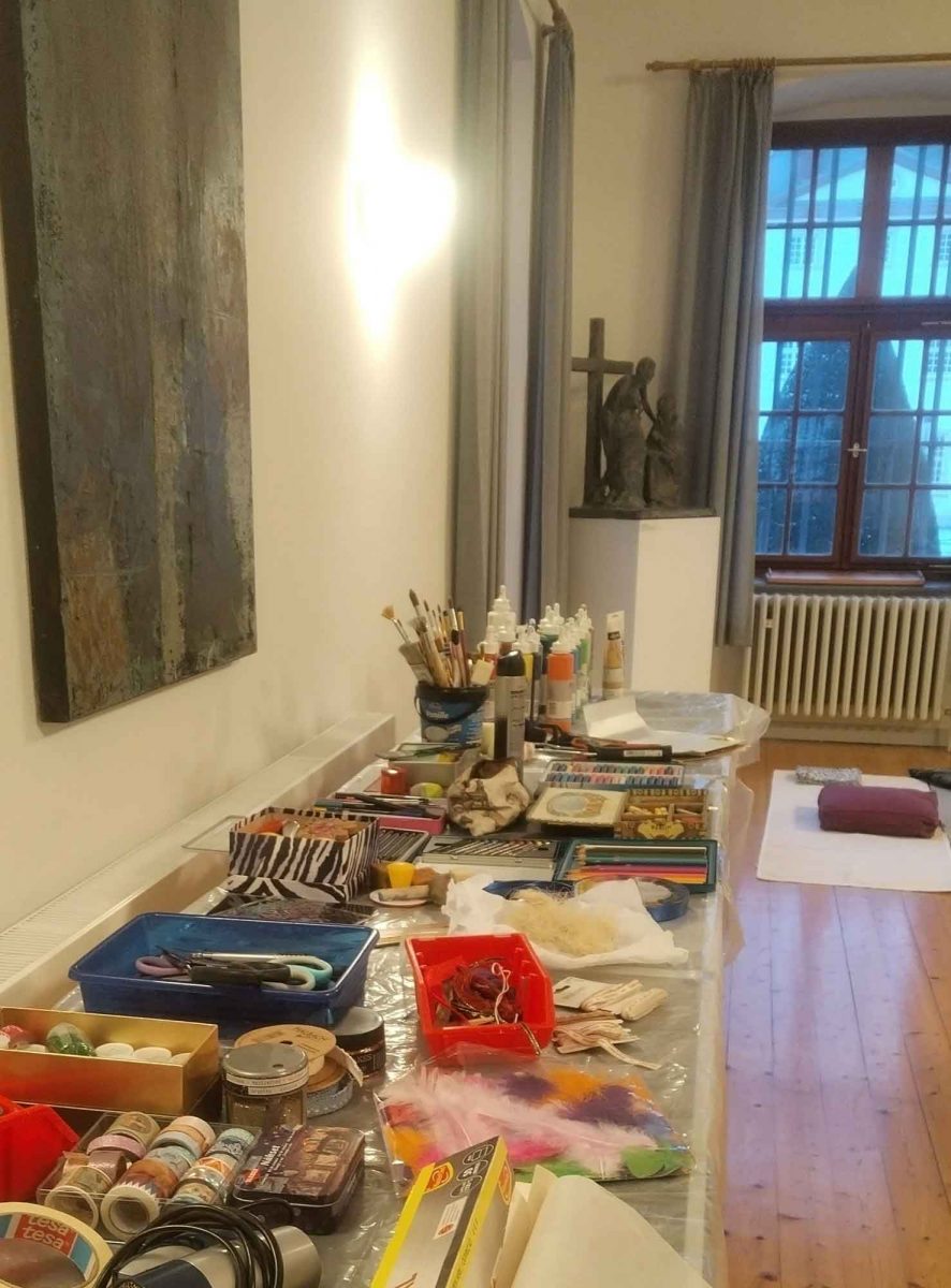 Marienstatt Materialtisch